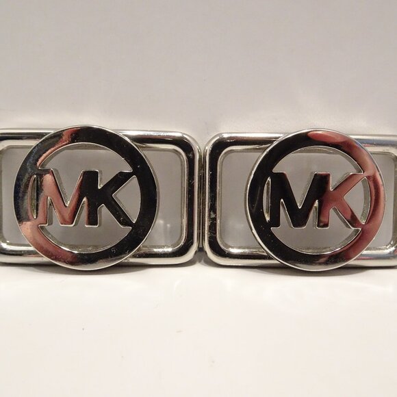 Michael Kors Replacement Silver Tone Shoe Purse Logo Charm Embellishment - Picture 1 of 3